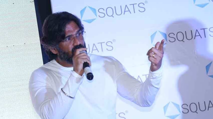 Suniel Shetty Squats